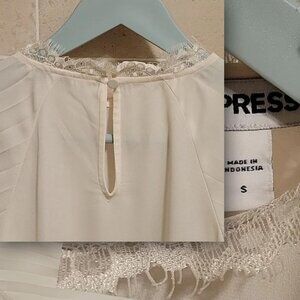 Blouse Beige small Size EXPRESS Brand women tops blouses